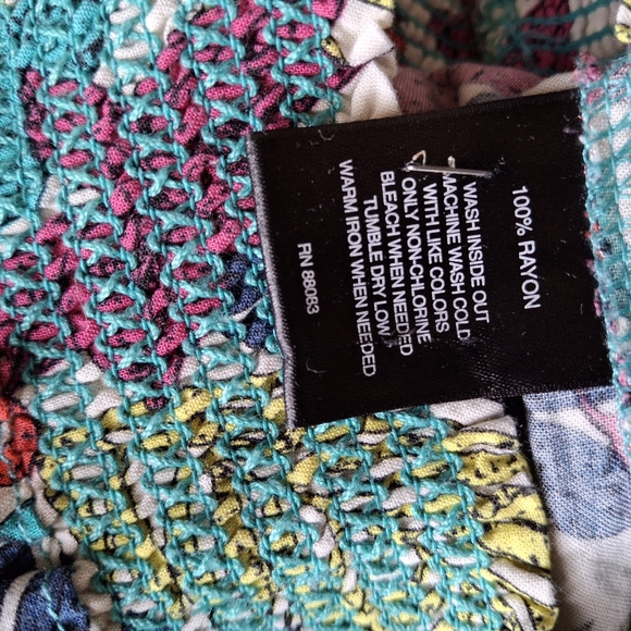 Signature studio Raypn pants Sz XL Floral Print Wide Leg Trabel Cruise Resort We - Picture 4 of 4